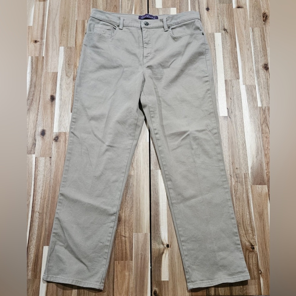Gloria Vanderbilt Tan Straight Leg Pants Size 12
